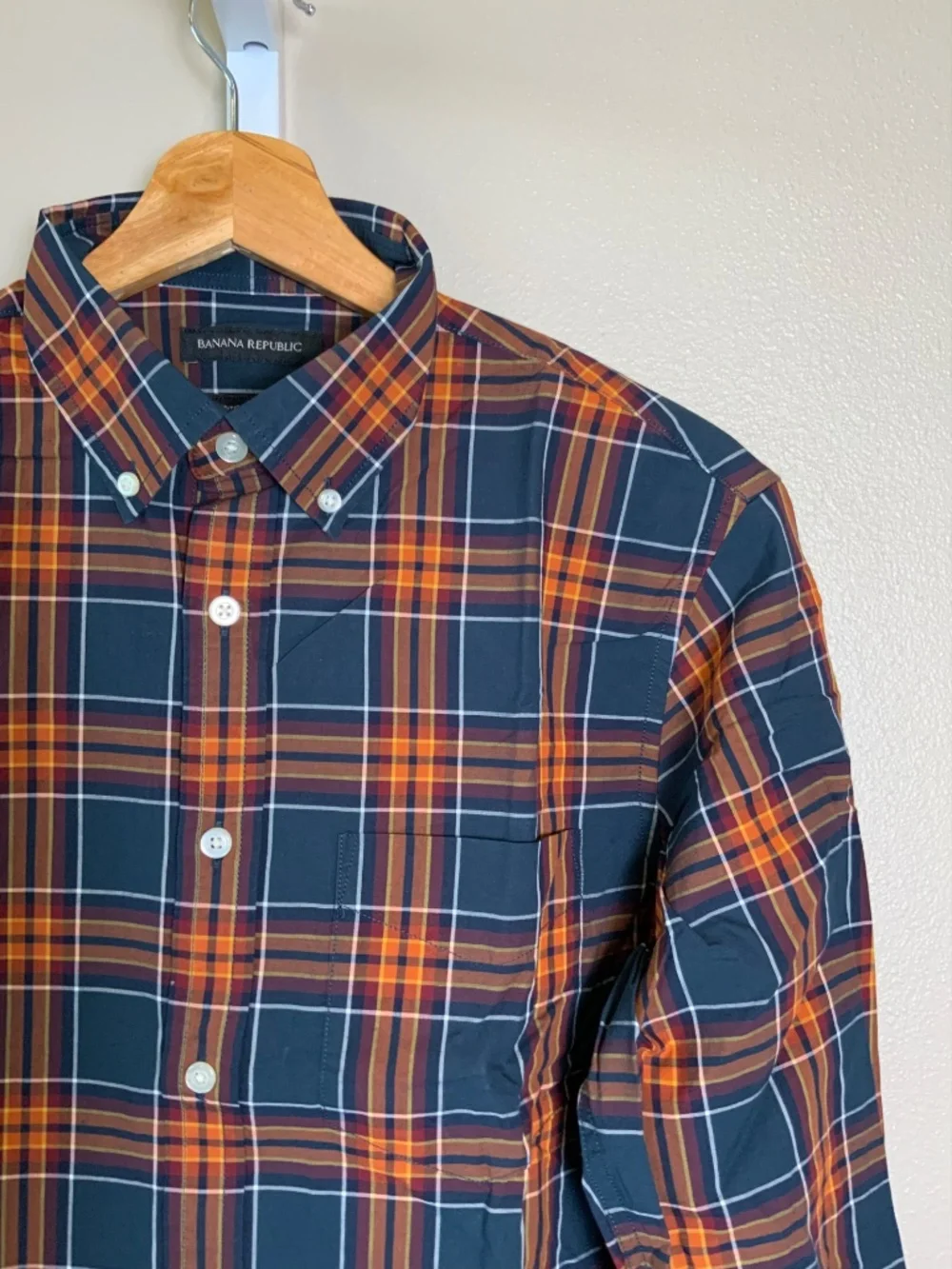 Banana Republic Untucked Slim Fit Plaid Button Down Oxford Shirt